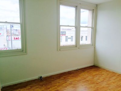 1 / 76 Nicholson St, Footscray