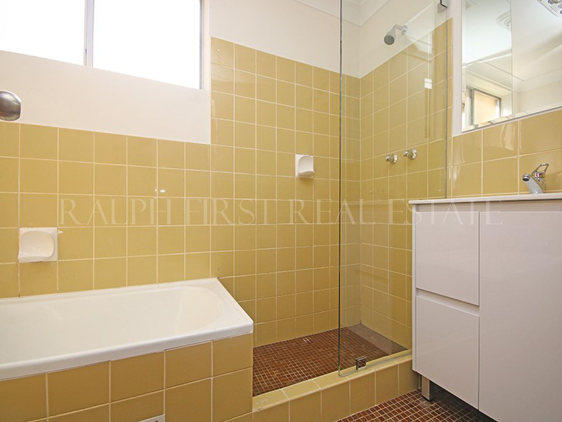 5 / 60 Shadforth Street, Wiley Park