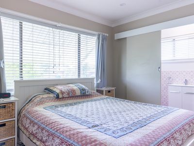 4 Gollan Street, Wingham