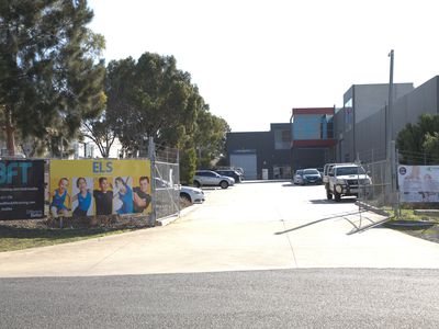 1-5 / 13 Malcolm Court, Kealba