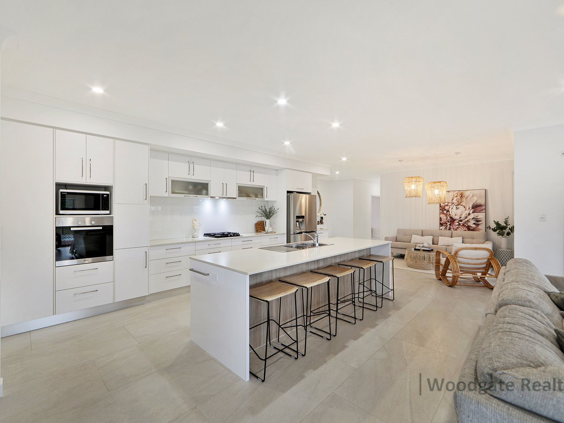 2 Clydesdale Avenue, Branyan