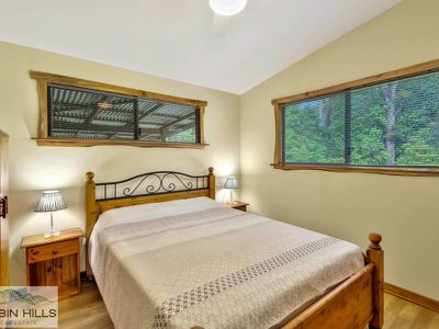 54 Twin Pines Road, Barkers Vale