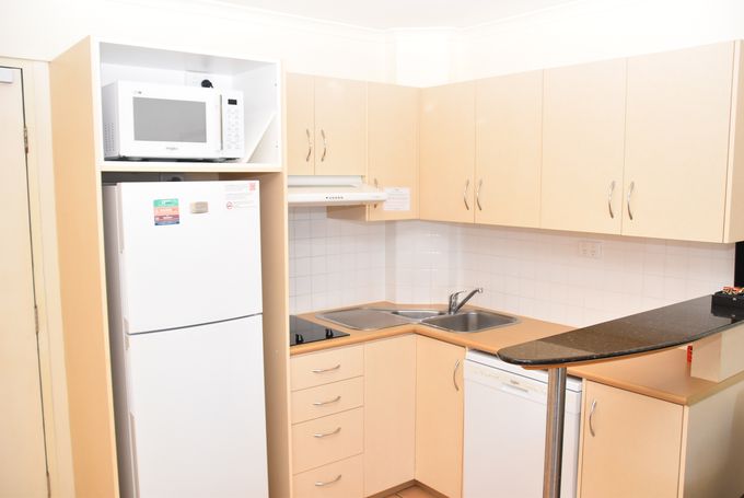 439 / 180 Alexandra Parade, Alexandra Headland