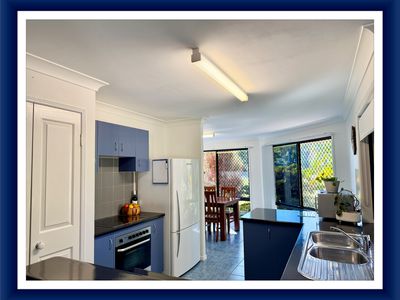 15 Meadow Drive, Dundowran Beach