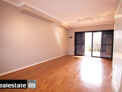 1 / 4-6 Kadina Street, North Perth