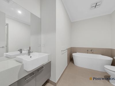32 camus road, Beveridge