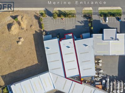 2 / 6 Merino Entrance, Cockburn Central