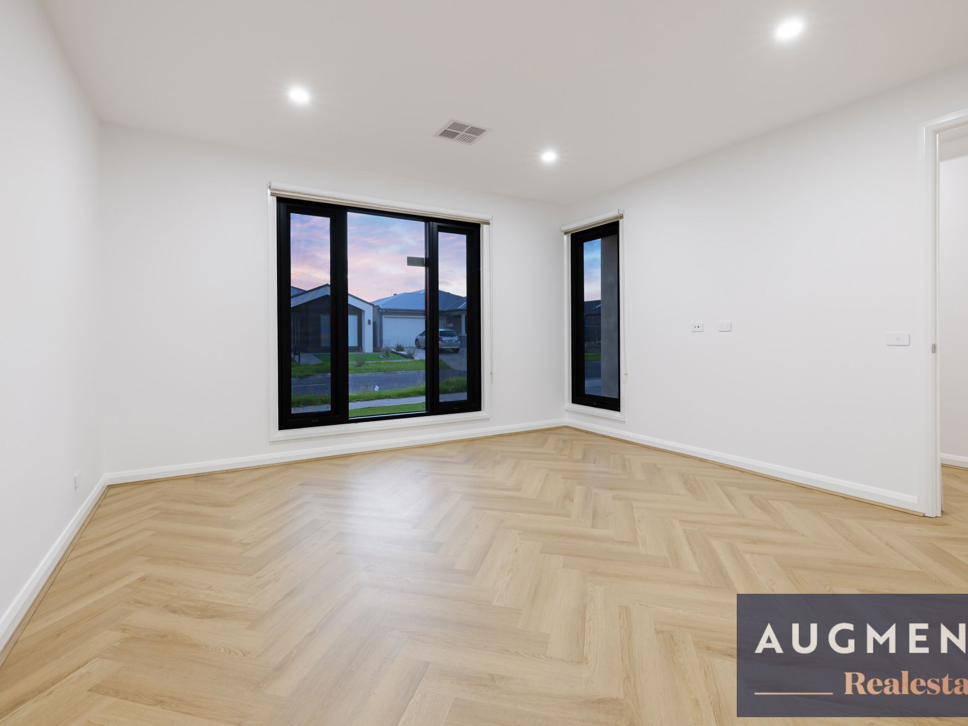 15 Islamabad Crescent, Mount Cottrell