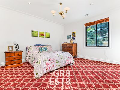 10 Hillcrest Avenue, Narre Warren