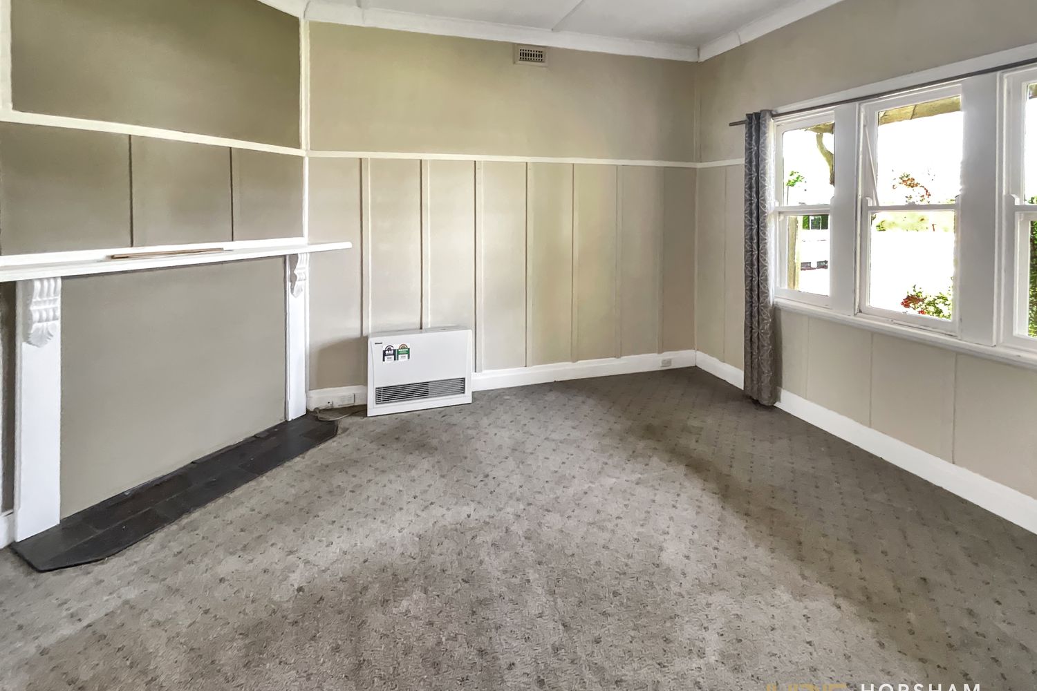 10 Gardenia Street, Horsham
