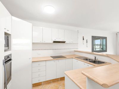 5 / 55 River Esplanade, Mooloolaba