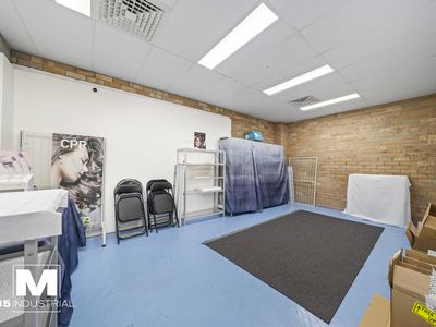 3 / 82-84 Captain Cook Drive, Caringbah