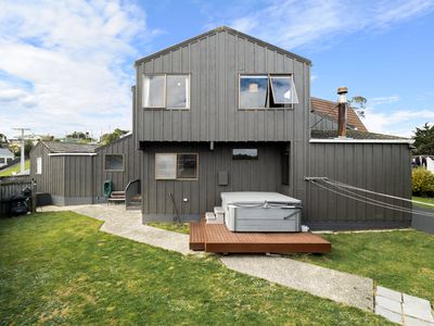 1 Magnetic Street, Port Chalmers