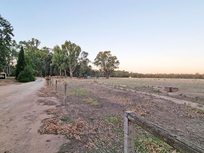 411 Ashwin Road, Murrabit