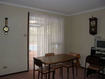 2 Nardoo Loop, Newman