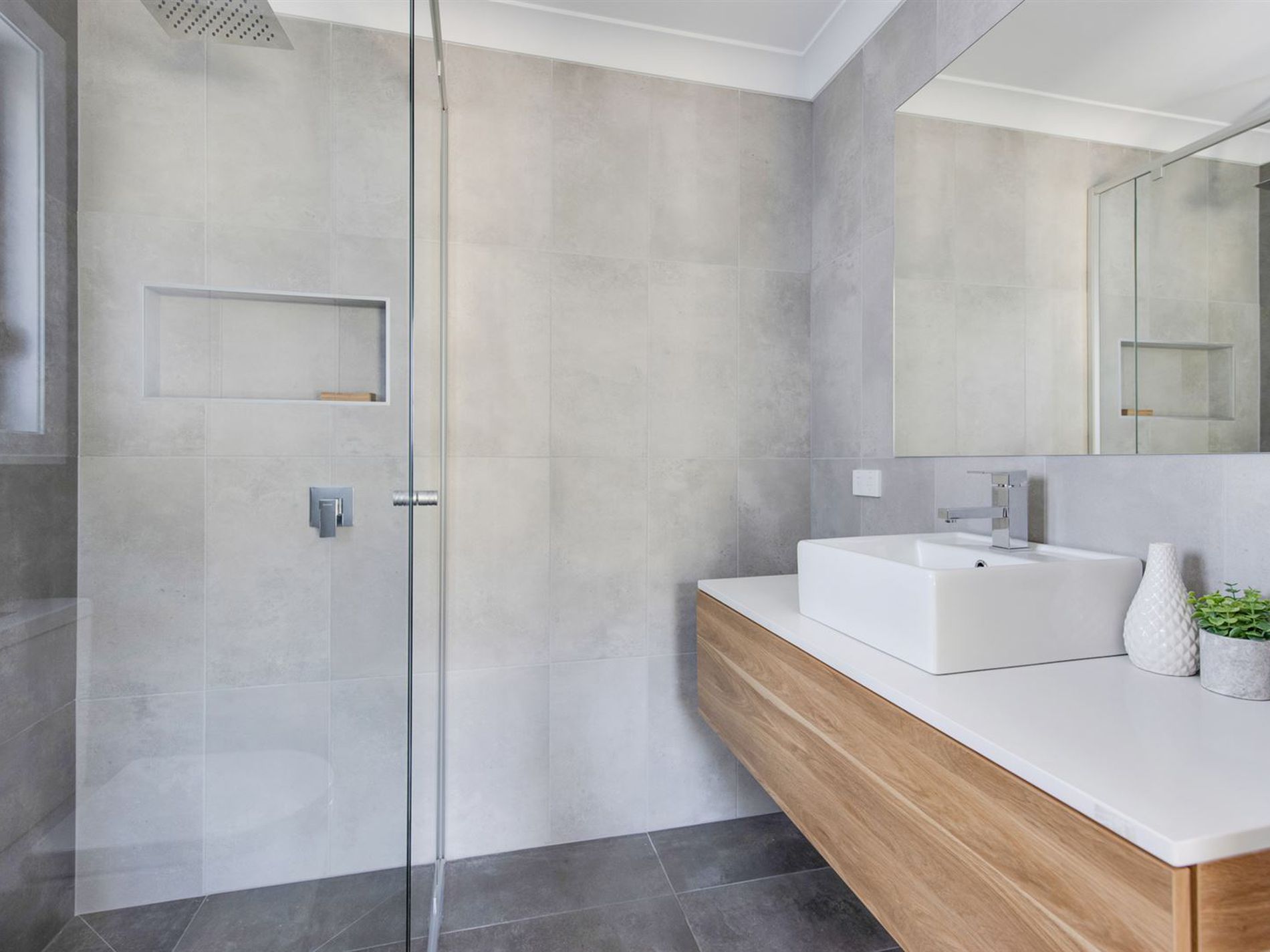 79 Leo Drive, Narrawallee