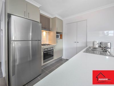 37 / 41 Lawrenson Circuit, Jacka