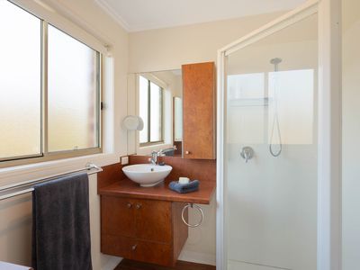 10B Elizabeth Parade, Tura Beach