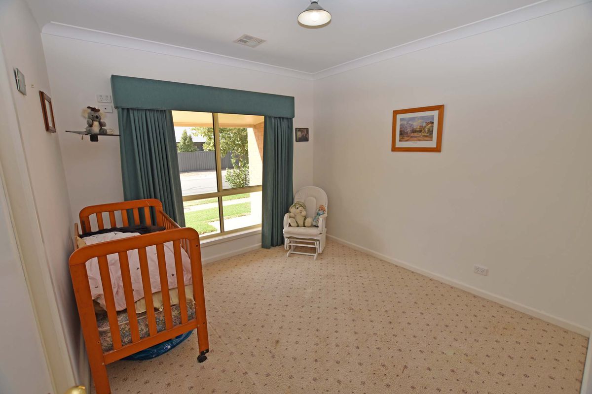 12 Eden Grove, Kyabram