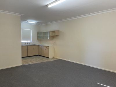 4 / 112 Belmore Street, Tamworth