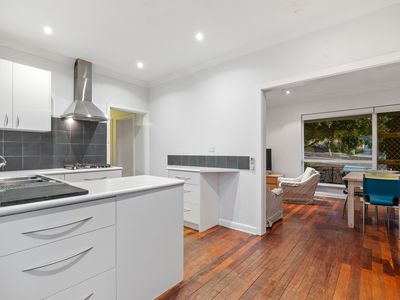 128 Hale Road, Wembley Downs