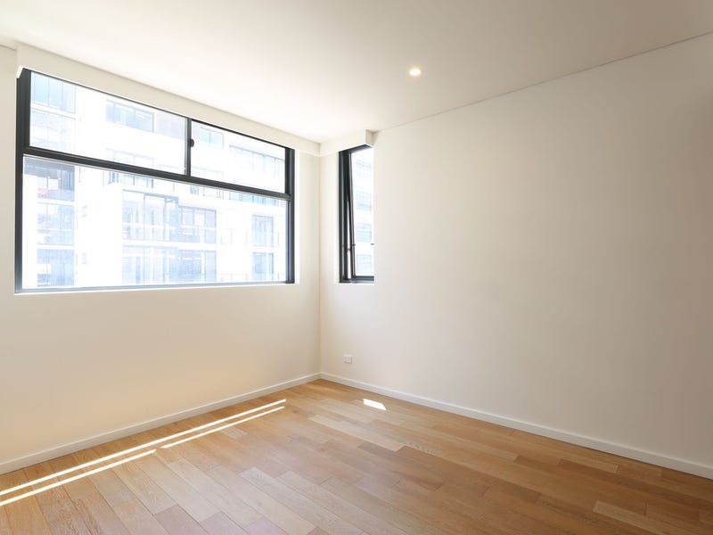 713B / 2 Muller Lane, Mascot
