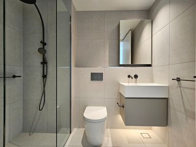 1102 / 8 Louise Street, Melbourne