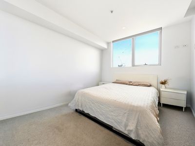 1106 / 95 Linton St, Kangaroo Point