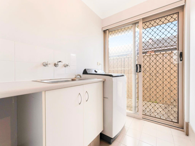 390 Warton Road, Southern River