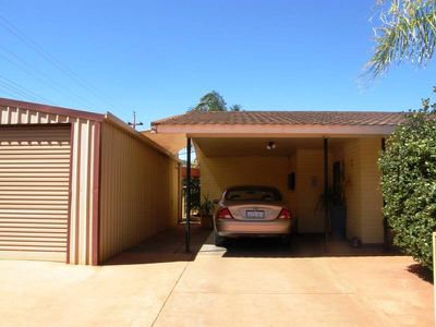 11 O'Flaherty Street, Newman