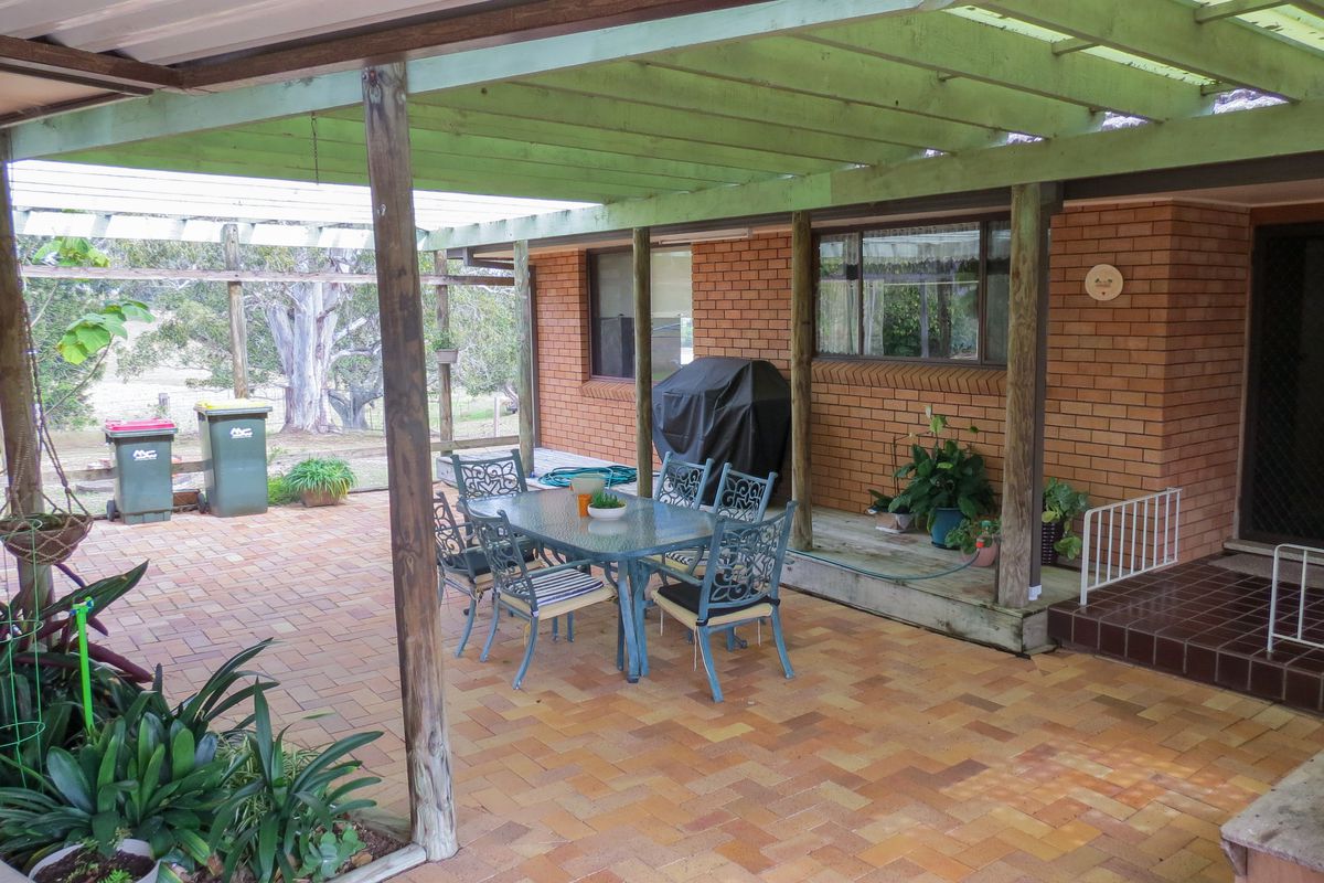 1116 GLOUCESTER ROAD, Wingham