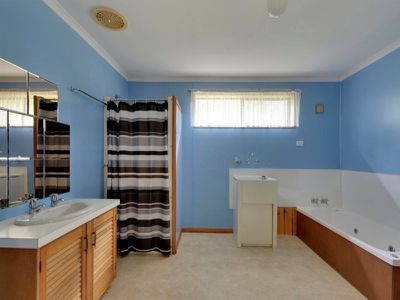 17 Deans Road, Glen Huon