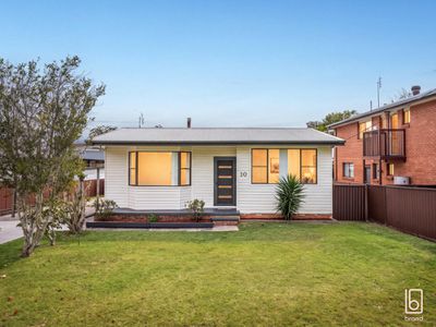 10 Banksia Street, Canton Beach