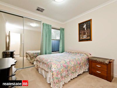 38B Leeds Street, Dianella
