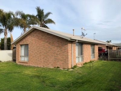 1 / 66 Callister Street, Shepparton