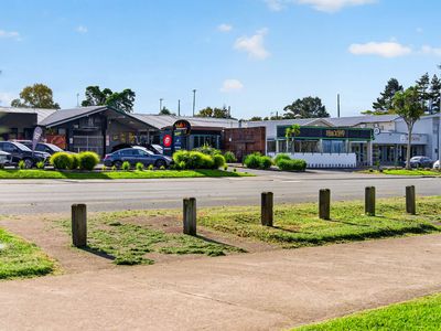 E / 1 Hillcrest Avenue, Hillcrest