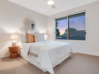 8 Kyah Close, Kallangur