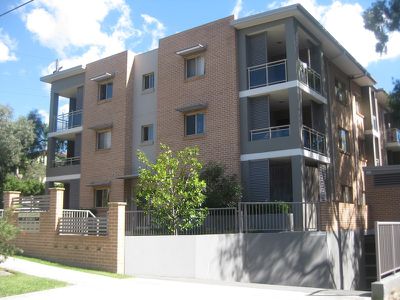 7 / 81-83 Clyde Street, Guildford