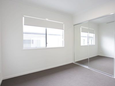 126 Cooper Crescent, Rochedale