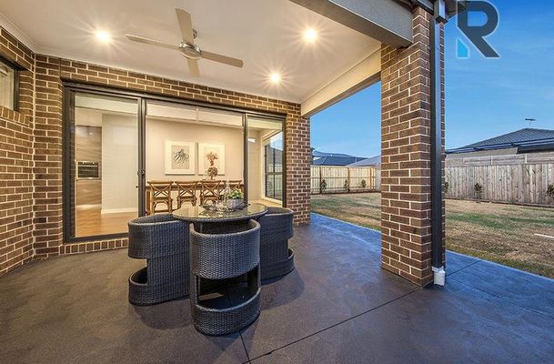 10 Montenegro Road, Greenvale