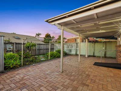 22/100 Meadowlands Road, Carina