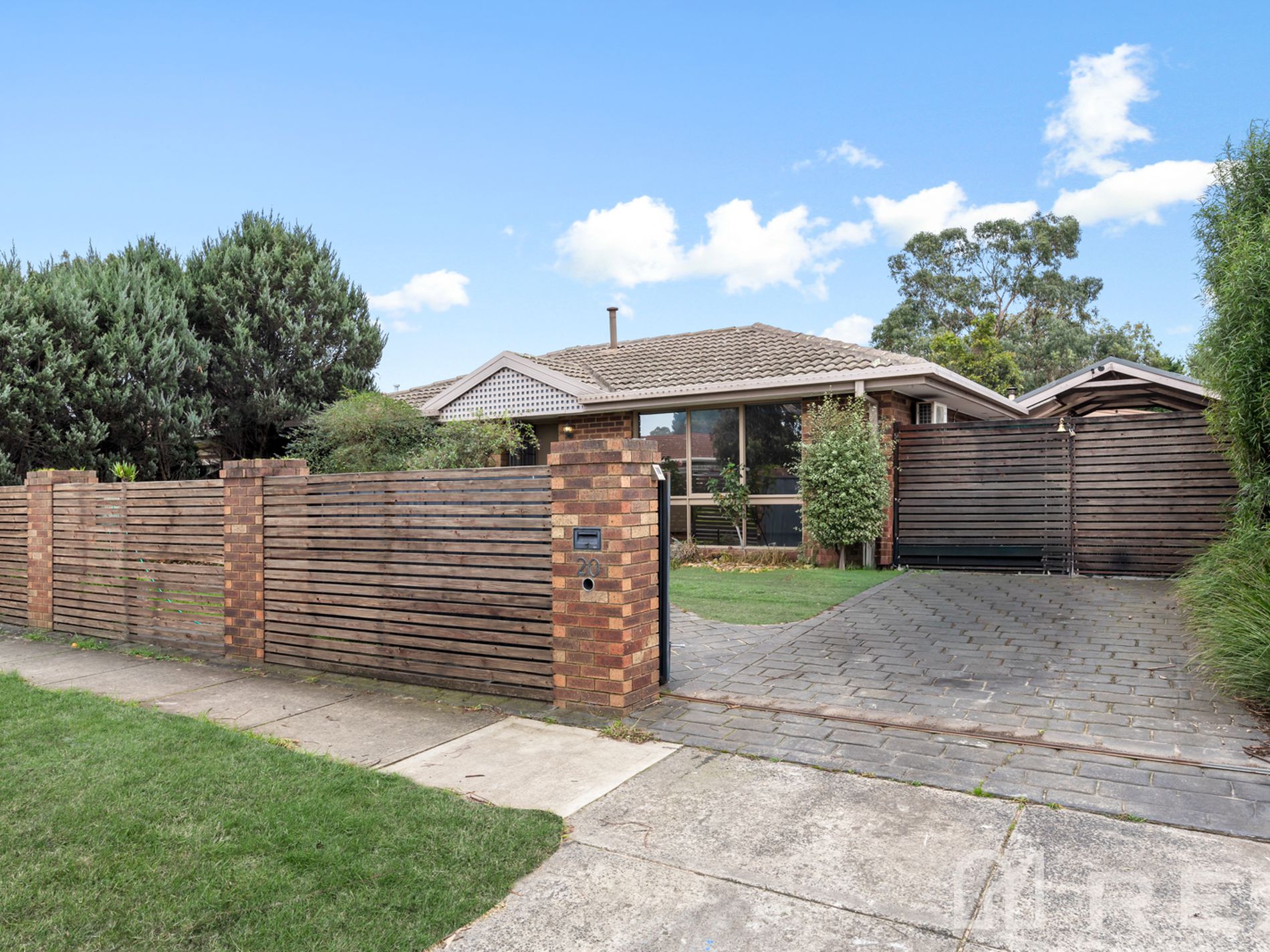 20 Narellan Drive, Hampton Park