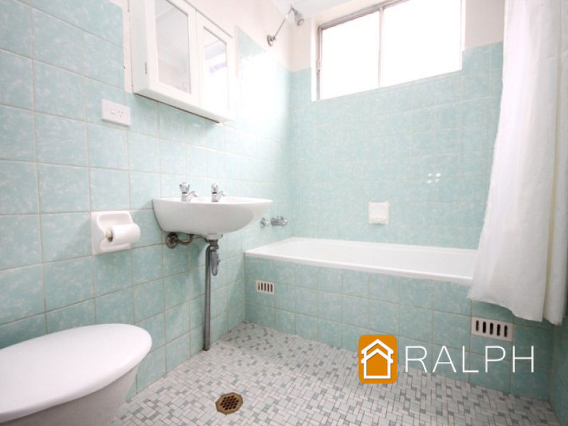 2 / 70 Colin Street, Lakemba