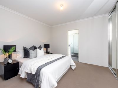 34B Eastdene Circle, Nollamara