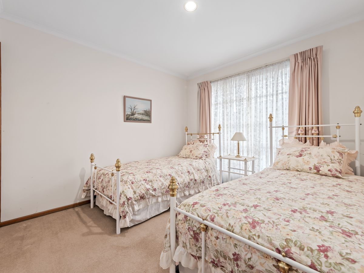 40 Howe Avenue, Dandenong North