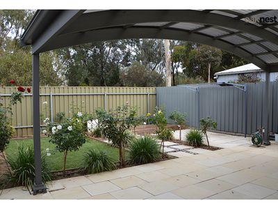 Room 3  / 11A McEwin Street, Renown Park