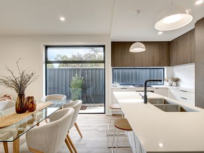 19E Sutton Avenue, Seacombe Gardens