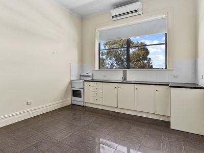 8 / 17 Emily Street, Millicent