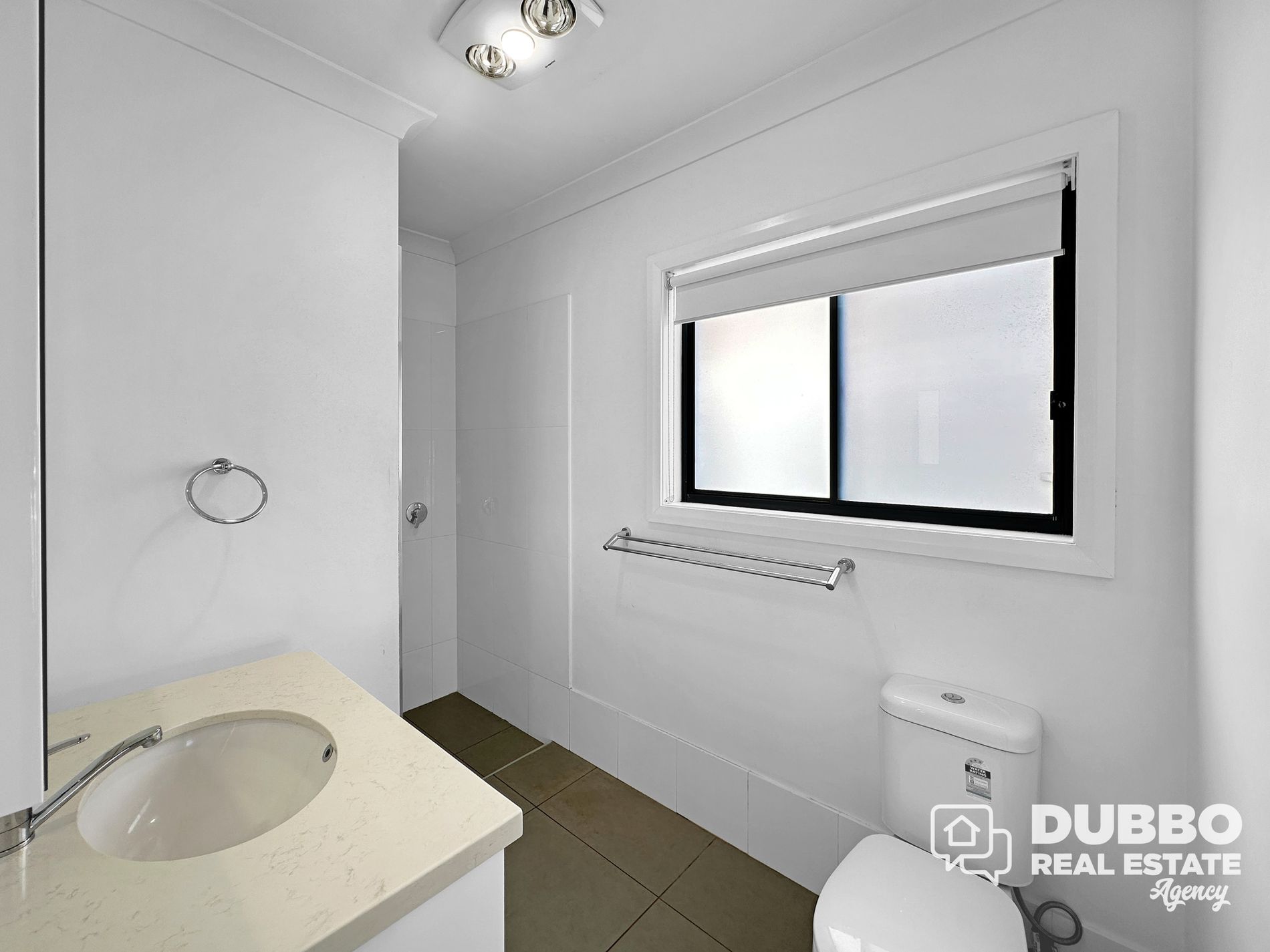 11 Waterfall Crescent, Dubbo