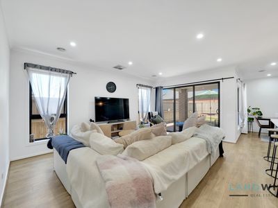 20 Rex Drive, Thornhill Park